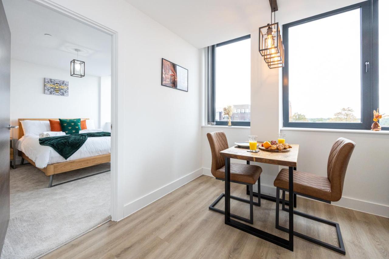 Chic Luxury Apartment Near Old Trafford Stadiums Manchester Eksteriør billede